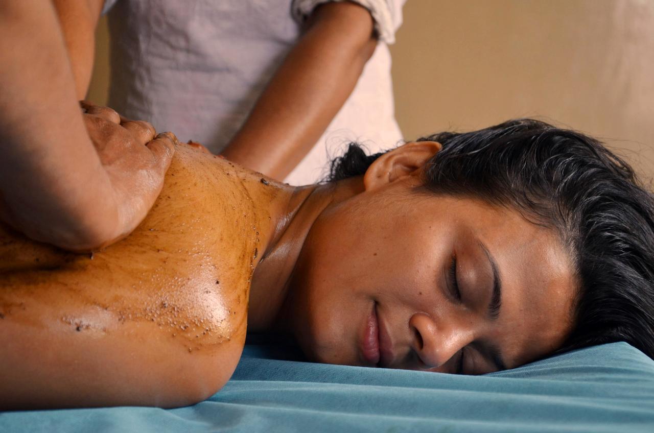 Rishīkesh Ganga Vatika Ayurveda Bhavan酒店 外观 照片